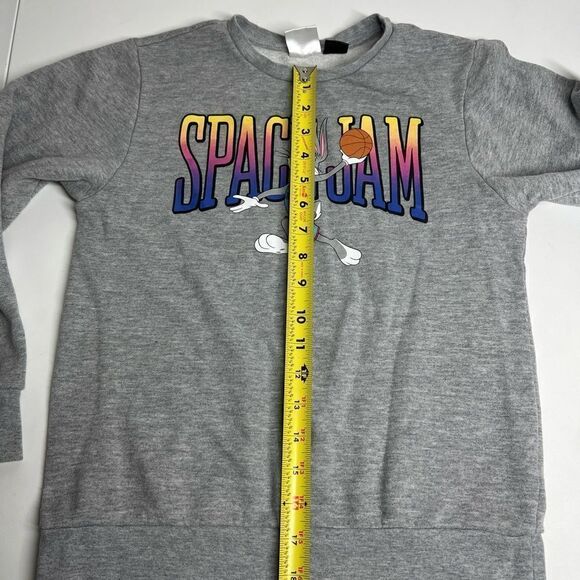 Space Jam A New Legacy Long Sleeve Gray Sweatshirt Youth Medium M Bugs Bunny EUC - Picture 8 of 12
